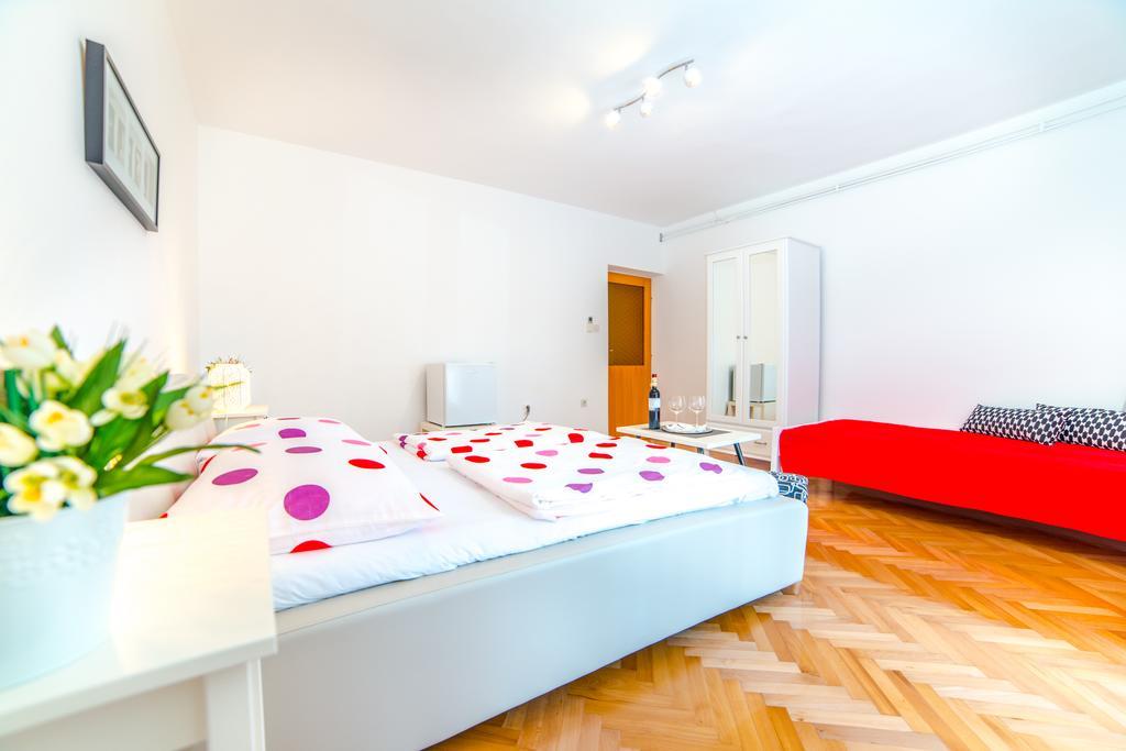 Guest House Marica Ρόβινι Εξωτερικό φωτογραφία